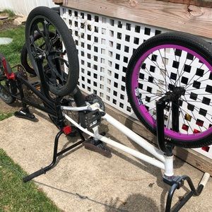 Meet your Posher, Conner